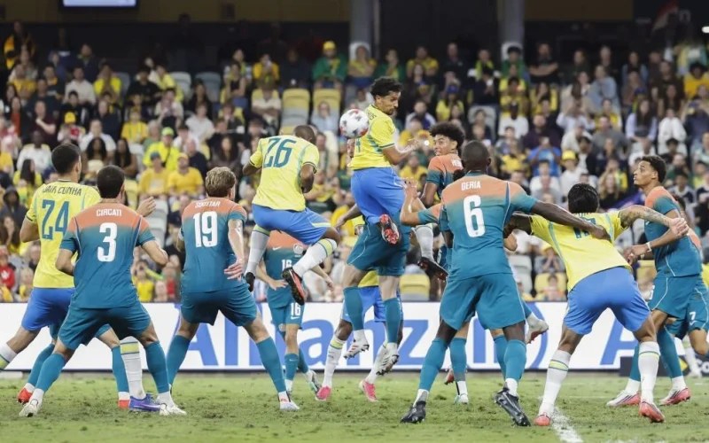 Brasil enfrenta Austrália em amistoso às 7h no Suncorp Stadium, buscando evolução para a Copa de 2030