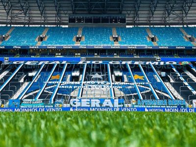 Grêmio e Vasco se enfrentam em duelo decisivo pela fuga do rebaixamento no Brasileirão