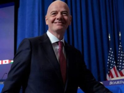 Fifa acusa Uefa de “campanha de difamação” e tensão aumenta sobre Infantino em meio a disputas comerciais