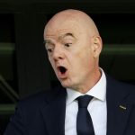 França retira apoio a Infantino na Fifa e propõe reforma na governança do futebol mundial