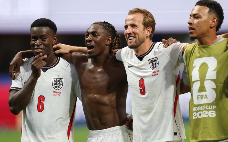 Inglaterra se preocupa com árbitro que é "amuleto da sorte" de Messi na semifinal da Copa do Mundo contra a Argentina