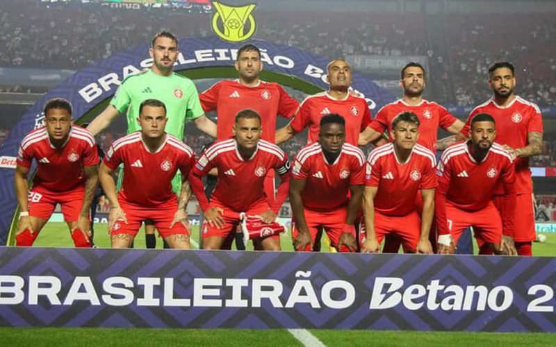 Vasco ganha do Coritiba e escapa do Z-4; Internacional e Remo seguem na luta contra rebaixamento