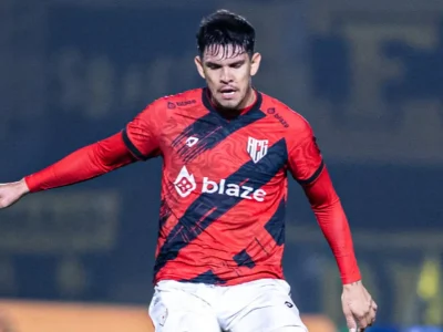 CBF aprova redução gradual de estrangeiros nos clubes até 2030 para valorizar jovens talentos