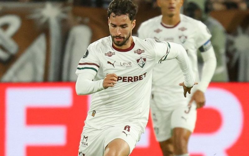 Matheus Martinelli, do Fluminense, é convocado para amistosos da Seleção Brasileira devido à lesão de João Pedro