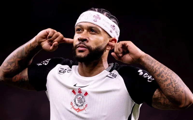 Memphis Depay: as polêmicas que estão agitando os bastidores do Corinthians