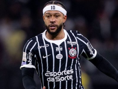 Corinthians no fundo do poço: lanterna e com 21,4% de chances de rebaixamento no Brasileirão