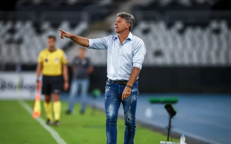 Renato Gaúcho retorna ao Grêmio para tentar evitar rebaixamento na Série A