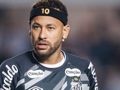 Cuca é questionado após lesão de Neymar: escalação errada contra o Palmeiras?
