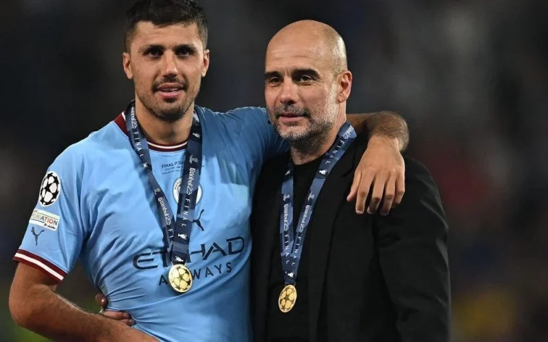 Pochettino critica punição do Manchester City e ressalta falta de transparência no futebol