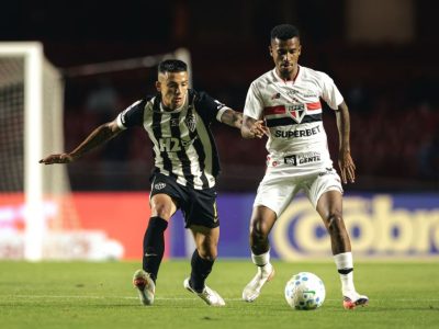 São Paulo derruba Atlético-MG e encerra invencibilidade em vitória por 2 a 0 no Brasileirão