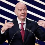 Uefa convoca reunião emergencial para debater proposta polêmica de venda da Fifa