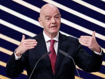 Uefa convoca reunião emergencial para debater proposta polêmica de venda da Fifa