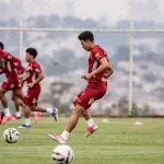 Vila Nova busca manter a liderança contra o Londrina na Série B; jogo é às 20h30 com transmissão ao vivo