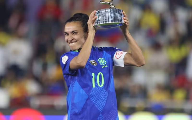 Lionel Messi se torna o maior artilheiro da história da Copa do Mundo, superando recordes de Miroslav Klose e Marta