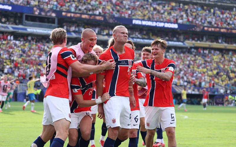 Noruega elimina Brasil com dois gols de Haaland e avança às quartas da Copa do Mundo 2026