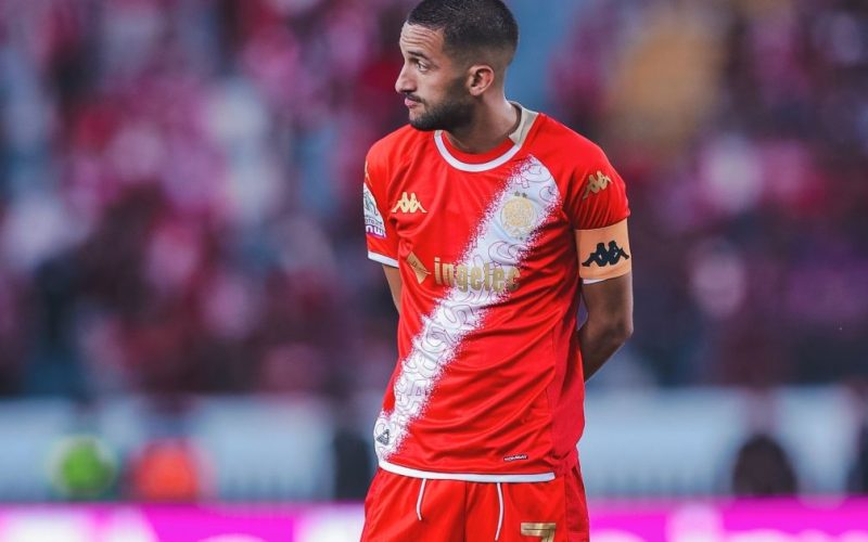 Botafogo se aproxima de Hakim Ziyech, que se despede do Wydad Casablanca, mas recua sobre futebol brasileiro