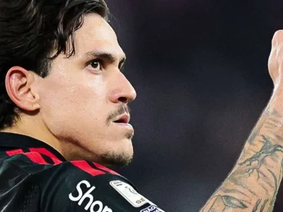 Pedro lidera a artilharia do Brasileirão 2026, mas Gabigol e Flaco López estão na cola