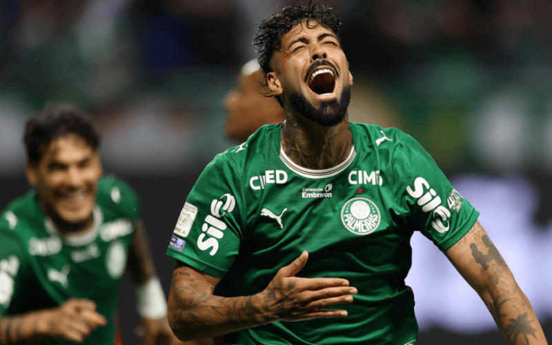 Palmeiras humilha Corinthians no Dérbi 400 e acelera crise alvinegra com goleada de 4 a 1