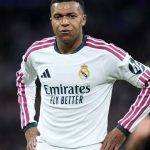 Mbappé provoca crise diplomática com a China após comentário sobre Mao Tsé-Tung e pede desculpas públicas