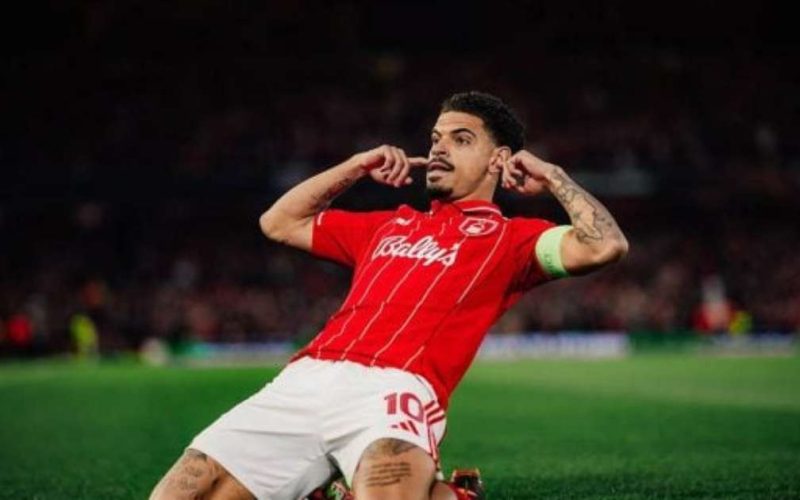 Invasão à casa de noiva de astro da Premier League: "É extremamente perturbador"