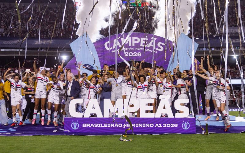 São Paulo faz história ao conquistar o Brasileirão Feminino A1 diante de recorde de público no MorumBIS