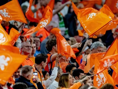 Holanda tem tradição familiar em campo: Ruben Van Bommel é a terceira geração a jogar pela seleção nacional na UEFA Nations League