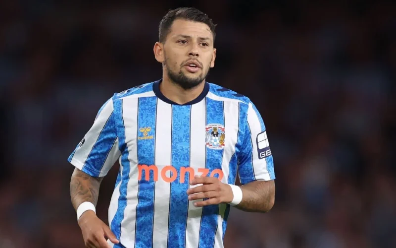 Gustavo Hamer retorna ao Coventry City e ganha a confiança de Frank Lampard na Premier League