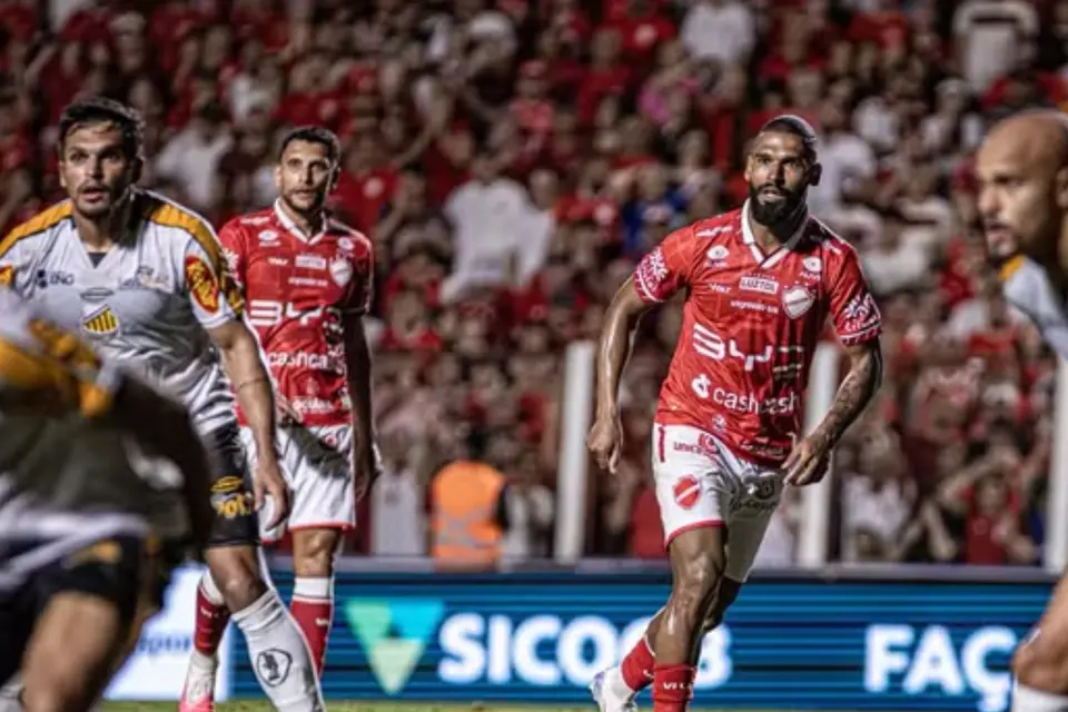 Atlético e Novorizontino se enfrentam em duelo decisivo pela Série B com foco no acesso à elite do futebol brasileiro