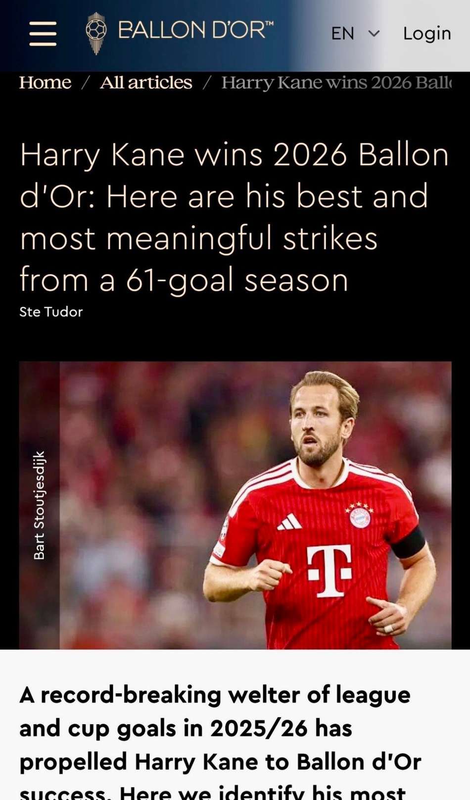 Jogador do Bayern de Munique em uniforme vermelho, durante campanha para Ballon d'Or 2026.