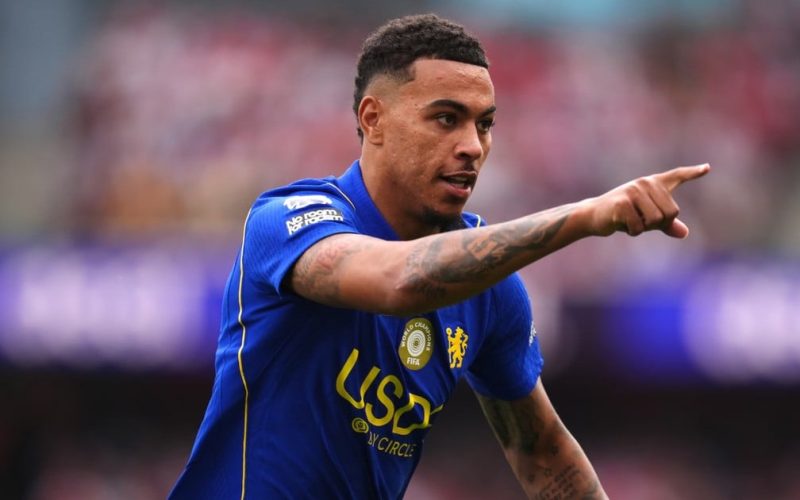 Confronto decisivo entre Manchester United e Chelsea marca a 9ª rodada da Premier League, enquanto Bayern de Munique busca manter domínio sobre o Dortmund na Bundesliga