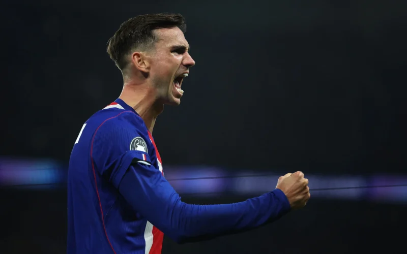 PSG derruba Barcelona e mantém liderança na Champions; Marquinhos preocupa antes da convocação da Seleção