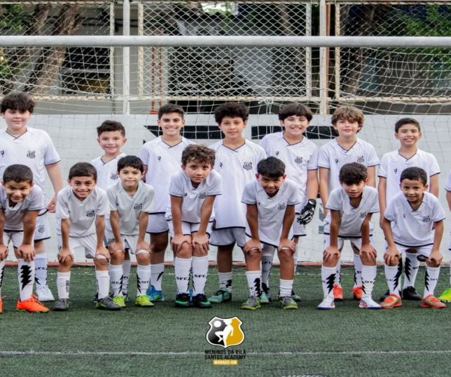 Copa Amazonas inicia em Manaus com valorização da história do futebol local na escolinha do Santos