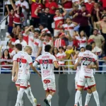 CRB vence Londrina por 2 a 1 e conquista vaga no G6 da Série B