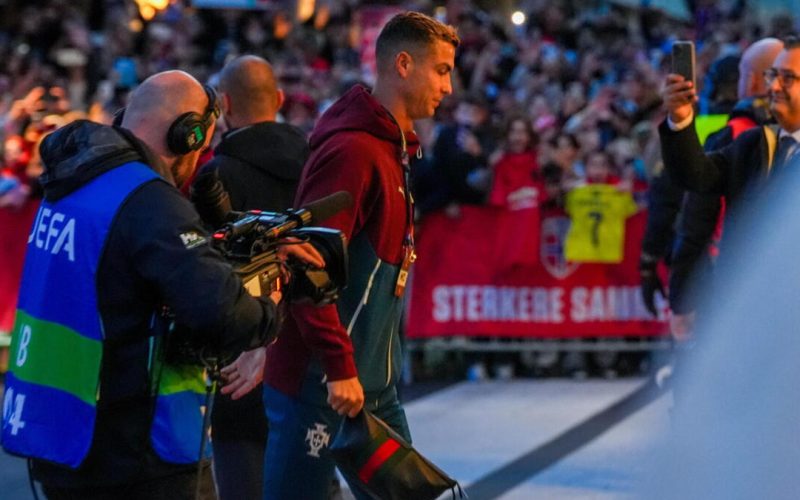 Cristiano Ronaldo é exaltado como ícone irrepetível do futebol português, mesmo após sua saída da Seleção Nacional