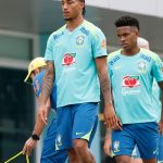 João Pedro é desfalque certo para amistosos da Seleção Brasileira em novembro por lesão muscular