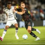 Remo e RB Bragantino se enfrentam no Mangueirão pela 31ª rodada do Brasileirão; veja escalações e onde assistir