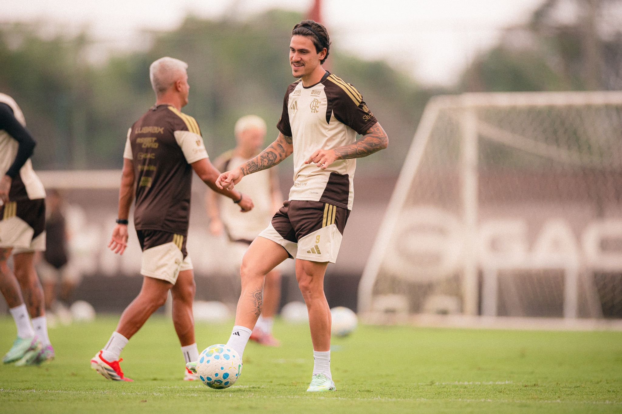 Flamengo busca reencontro com a vitória em clássico contra o Fluminense no Maracanã pelo Brasileirão