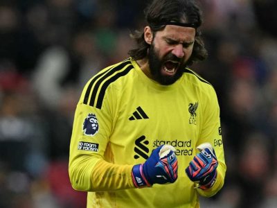 Liverpool supera Brentford com virada impressionante na Premier League e assume a quarta posição