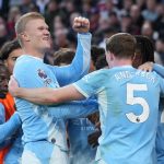 Manchester City vence Liverpool e se mantém líder da Premier League; Arsenal também triunfa e ocupa a segunda posição