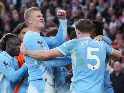 Manchester City vence Liverpool e se mantém líder da Premier League; Arsenal também triunfa e ocupa a segunda posição
