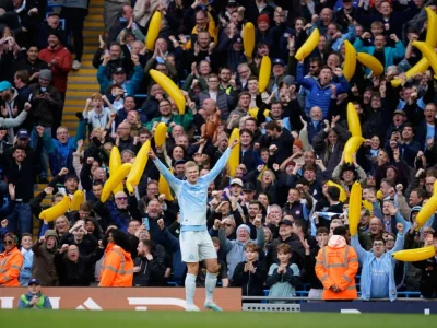 Manchester City segue imbatível e lidera Premier League após vitória sobre Ipswich Town