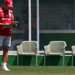 Palmeiras se prepara para maratona decisiva com foco na saúde dos convocados e estratégias de Abel Ferreira