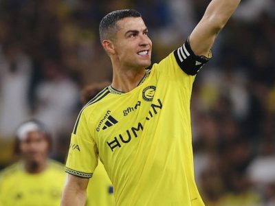 Al-Nassr busca superar Neom em confronto decisivo no Campeonato Saudita, com Cristiano Ronaldo em campo