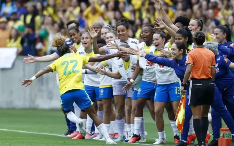 Brasil enfrenta Argentina em amistoso na Arena Pernambuco com desfalques importantes