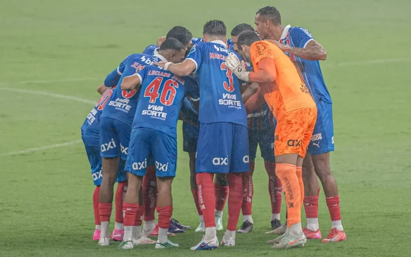 Bahia derrota São Paulo em jogo agitado e Marcos Victor brilha com gol da vitória