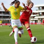 Brasil vence Canadá por 6 a 2 na estreia do Mundial Feminino Sub-17 com grande atuação de Greise Kelly