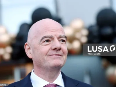Presidente da FIFA marca presença na inauguração da nova sede da Associação de Futebol de Macau