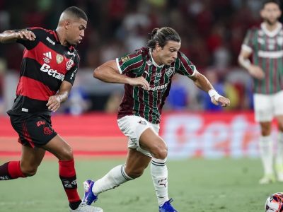 Árbitro gaúcho Rafael Rodrigo Klein apita o Fla-Flu, com VAR de Daniel Nobre Bins, neste domingo no Maracanã