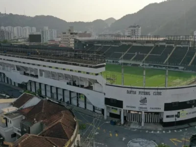 Vila Belmiro completa 110 anos celebrando a história do Santos e do futebol brasileiro