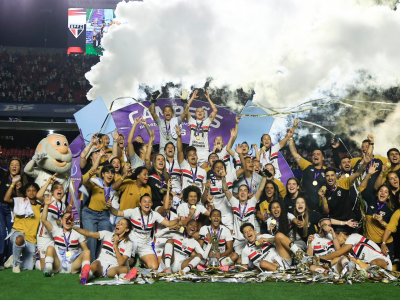 São Paulo entra em campo para as quartas da Copa do Brasil Feminina contra o Bahia após conquistar o Brasileirão